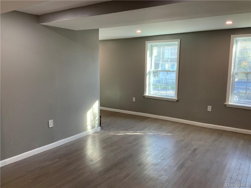 754 Broadway - Photo 4