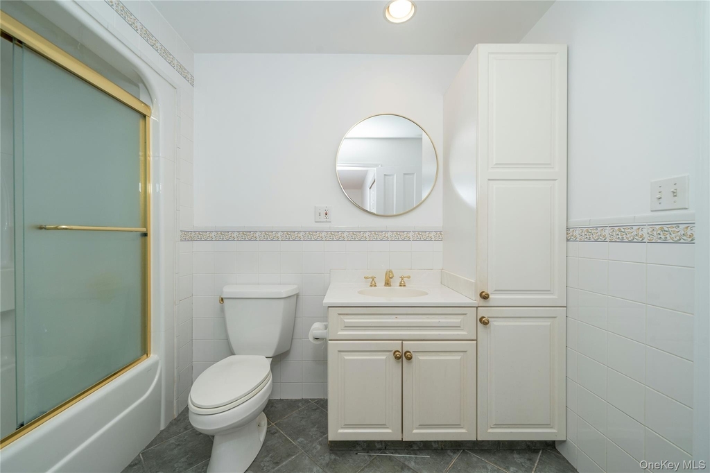 105 Douglas Road - Photo 9