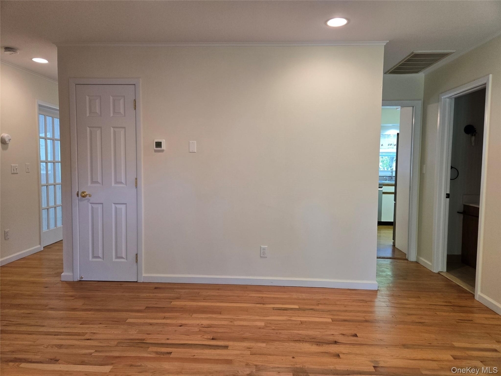 2758 N. Cedar Avenue - Photo 9