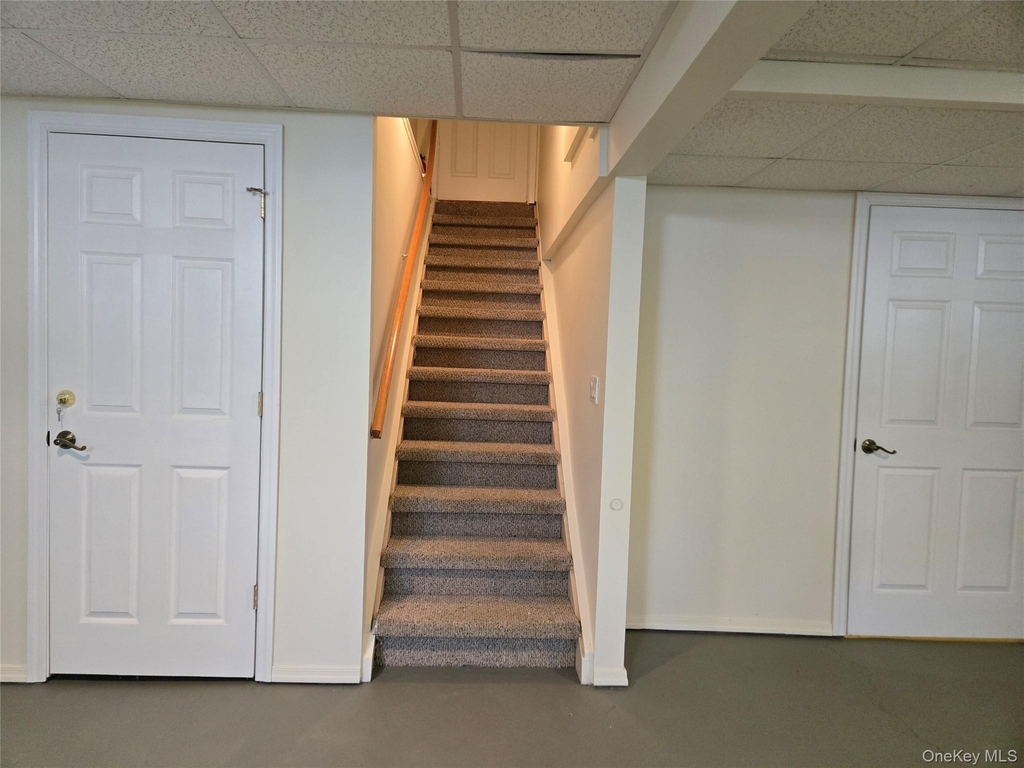 2758 N. Cedar Avenue - Photo 20