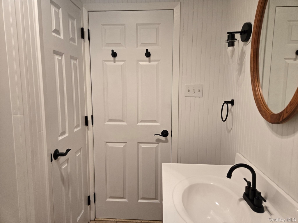 2758 N. Cedar Avenue - Photo 16