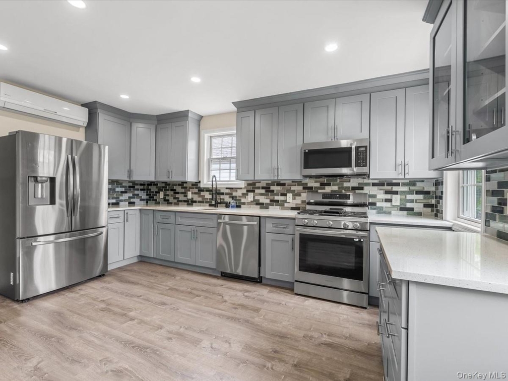 9519 116th Street - Photo 1