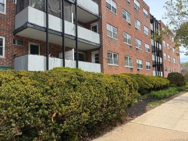 100 Lincoln Avenue - Photo 26