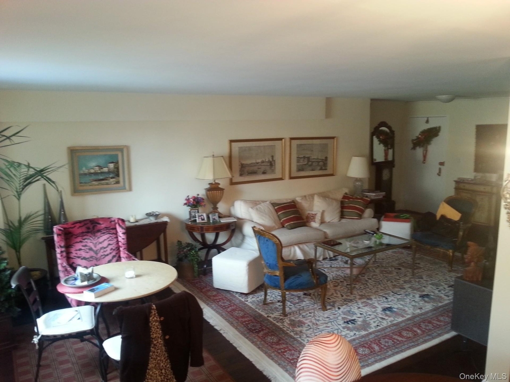 100 Lincoln Avenue - Photo 9