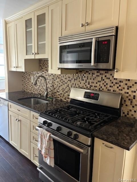 100 Lincoln Avenue - Photo 18