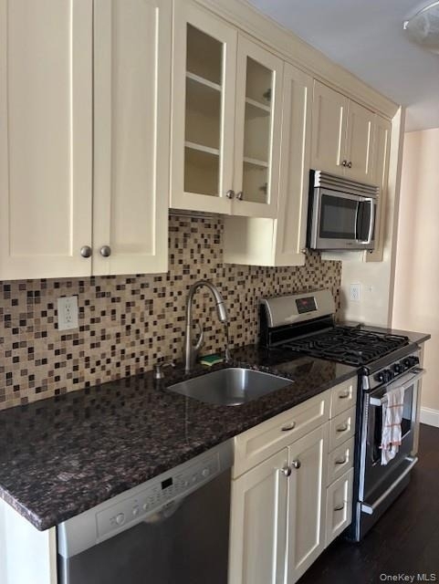 100 Lincoln Avenue - Photo 17
