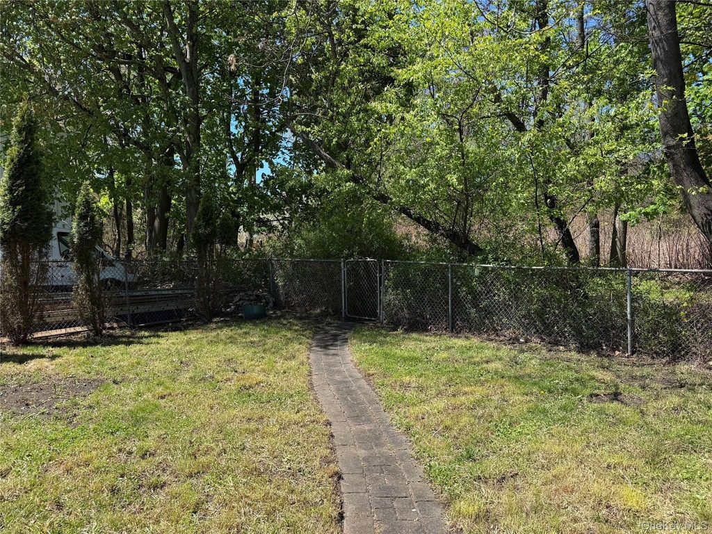 646 Main Street - Photo 15