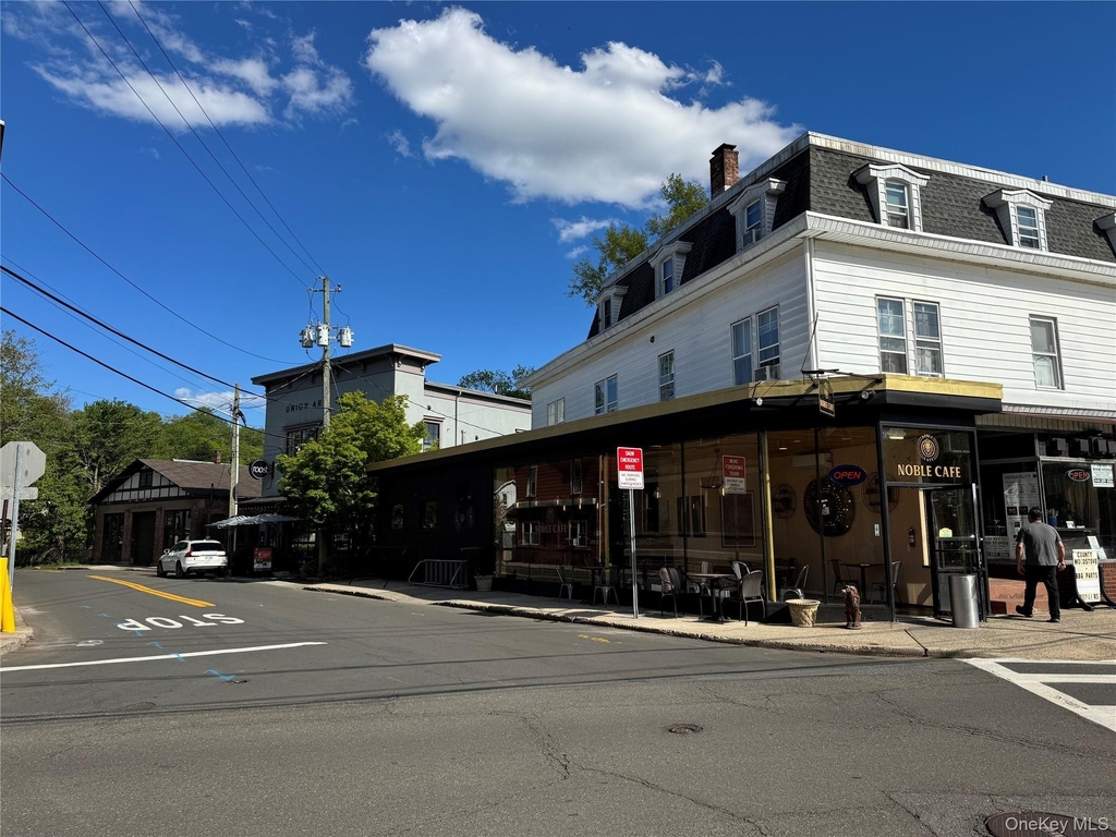 646 Main Street - Photo 22
