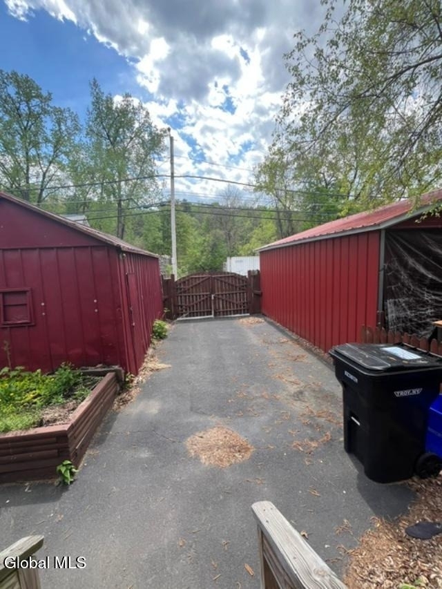189 Hill Street - Photo 14