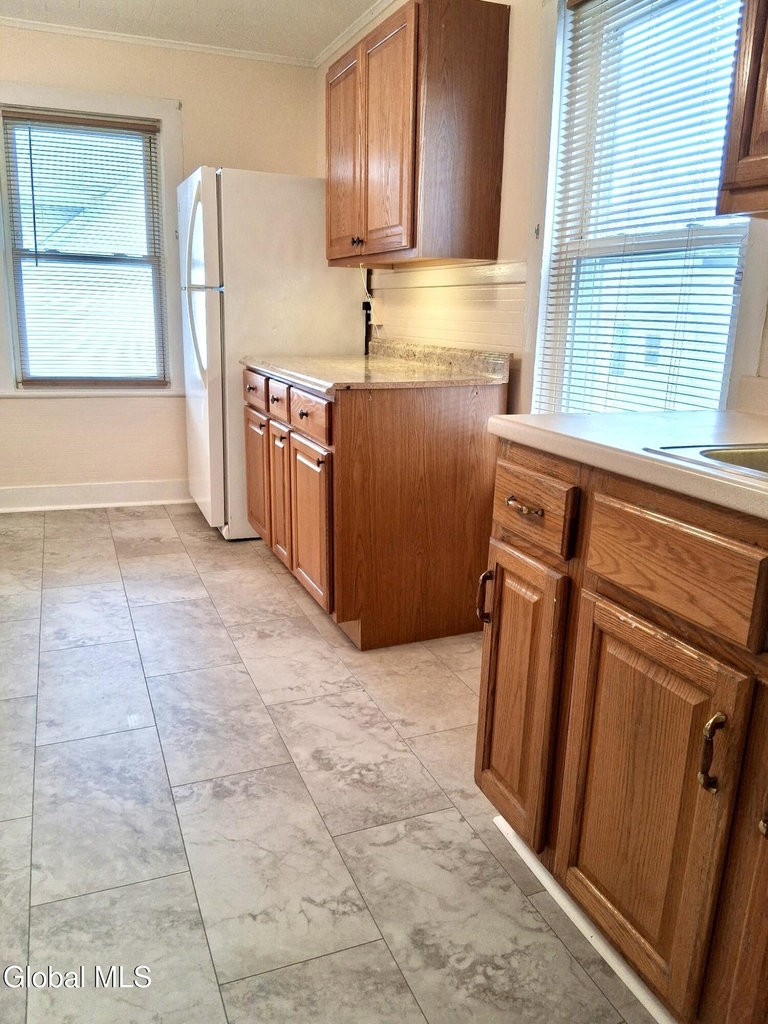 32 Wilmer Avenue - Photo 3