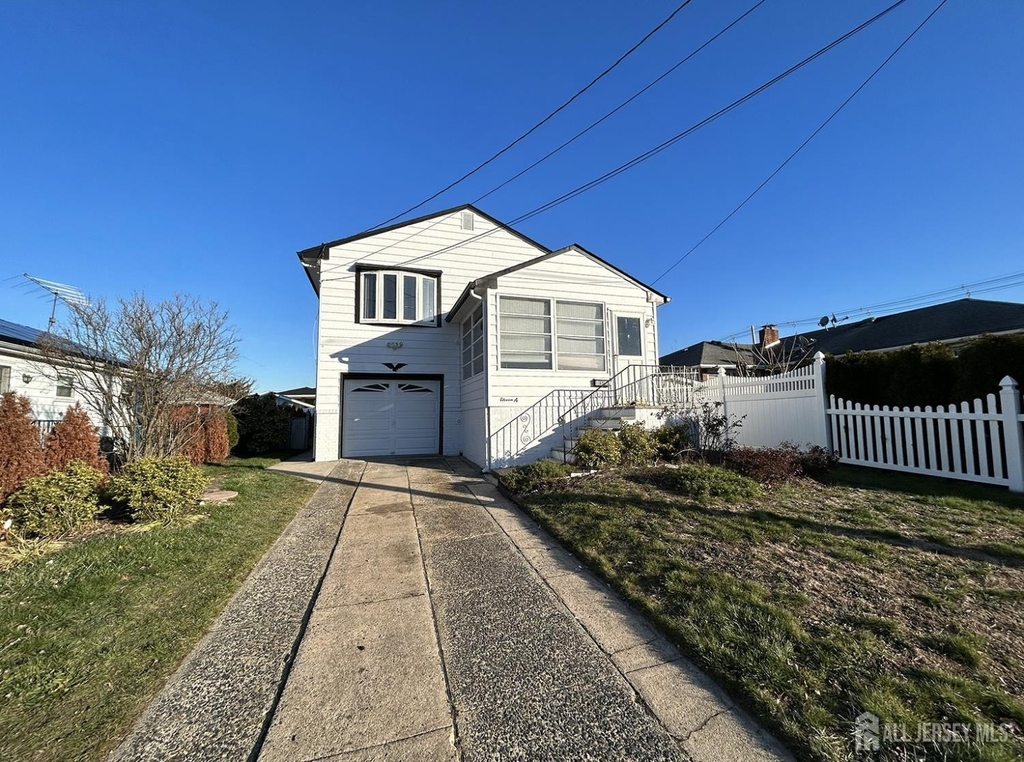 11 A Foothills Drive - Photo 0