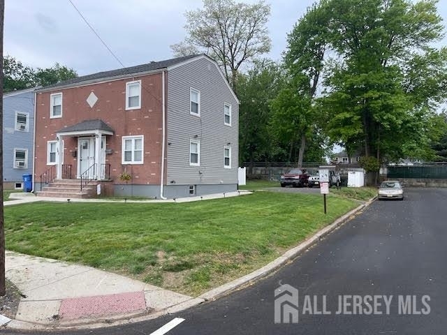545 Olive Place - Photo 3