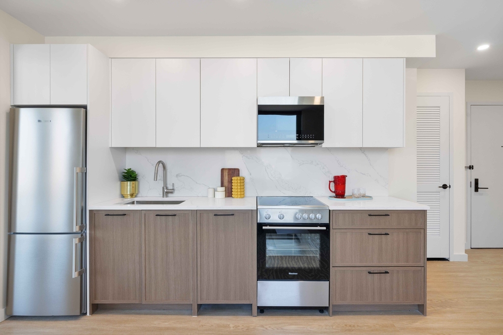 159 Boerum Street - Photo 3