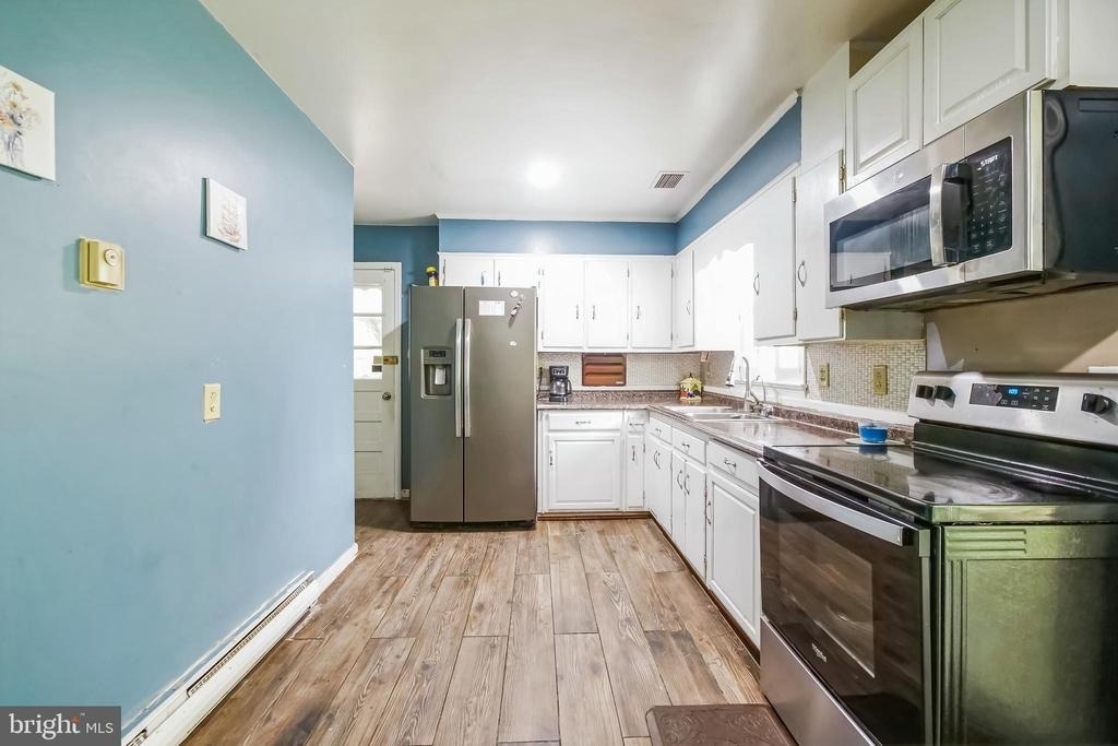 323 Russelcroft Road - Photo 5