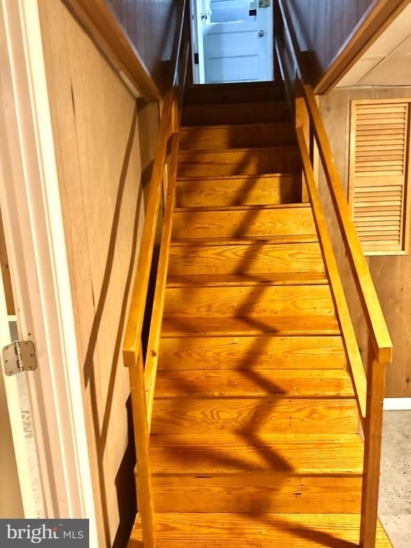 323 Russelcroft Road - Photo 39