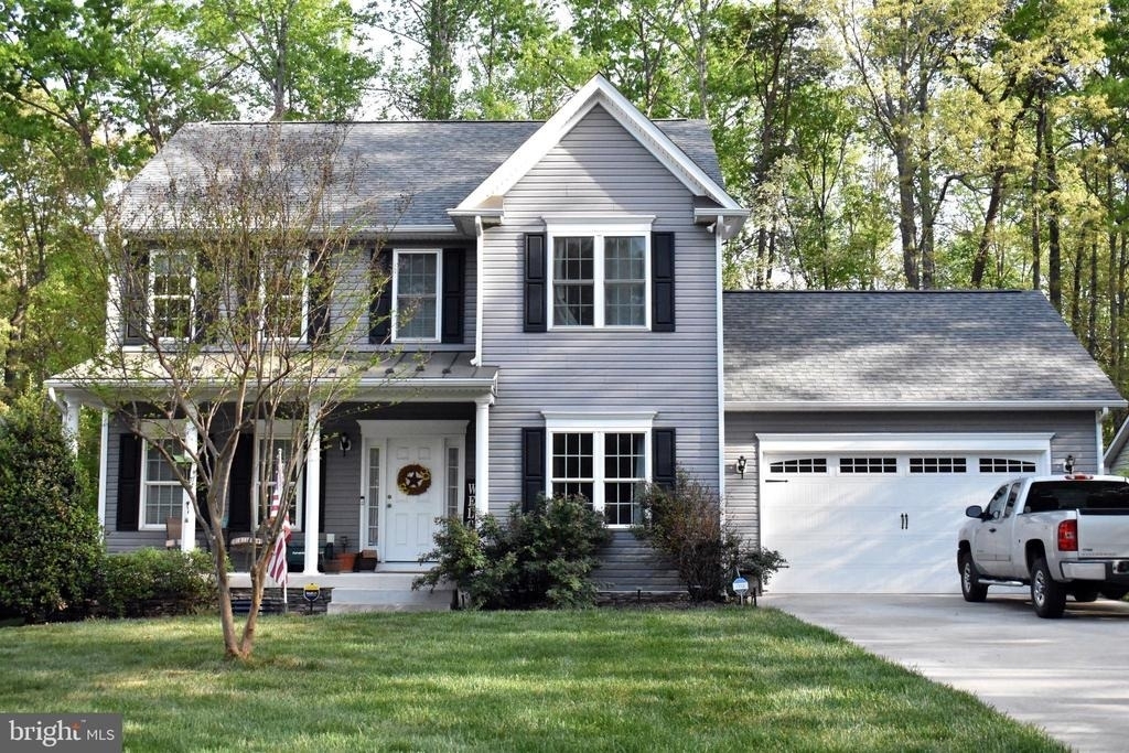 526 Monticello Circle - Photo 0