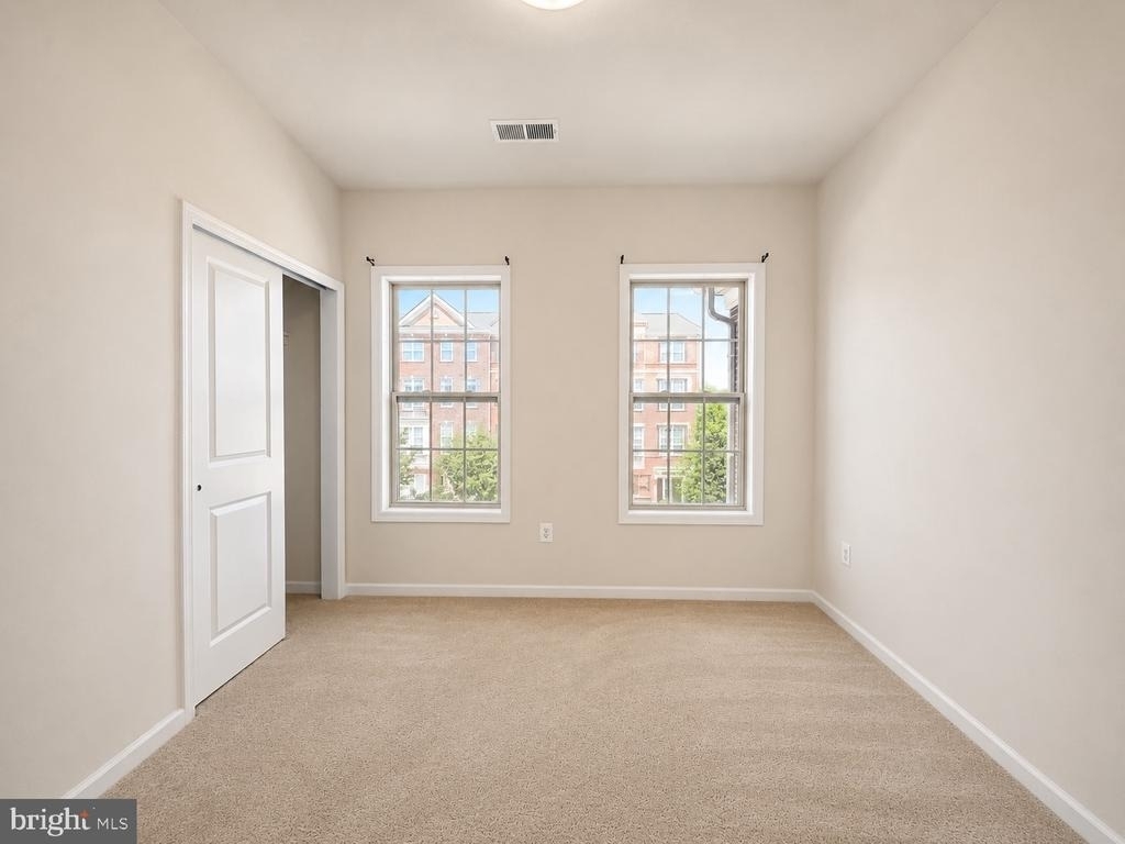 23480 Logans Ridge Terrace - Photo 44