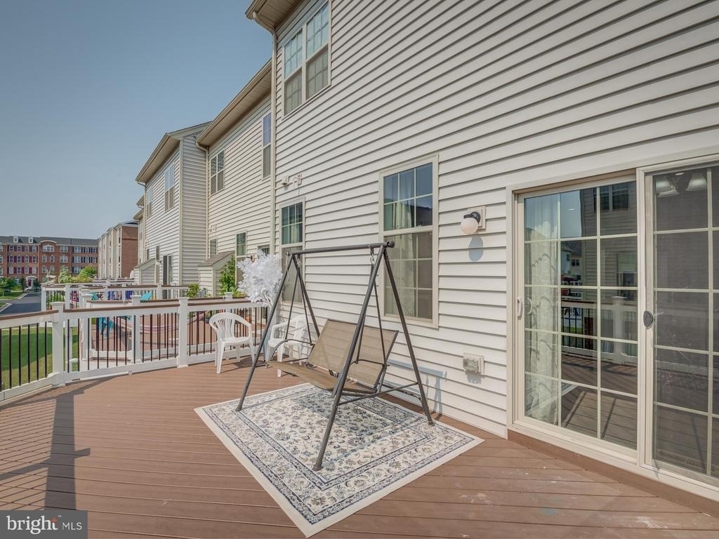 23480 Logans Ridge Terrace - Photo 16