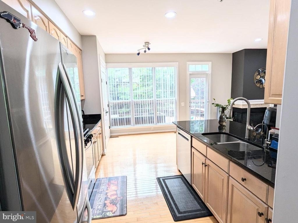 20867 Trinity Square - Photo 7
