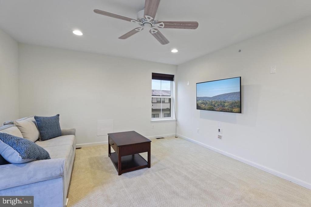 43421 Southland Street - Photo 28
