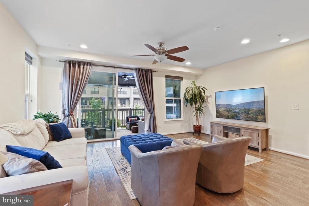 43421 Southland Street - Photo 8