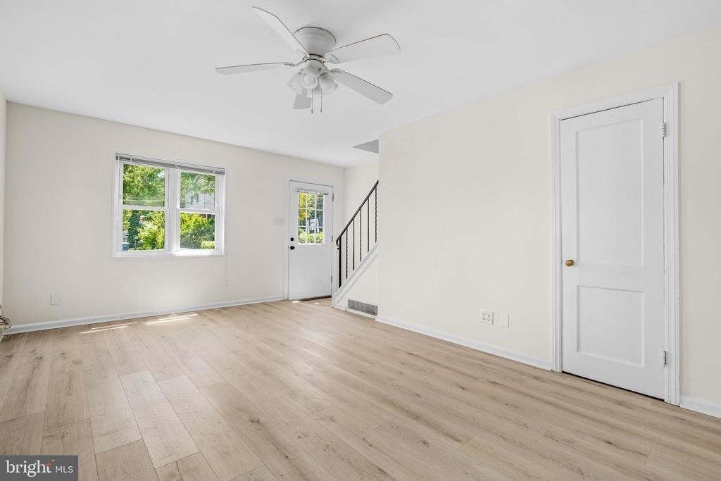 5810 Fifer Drive - Photo 2
