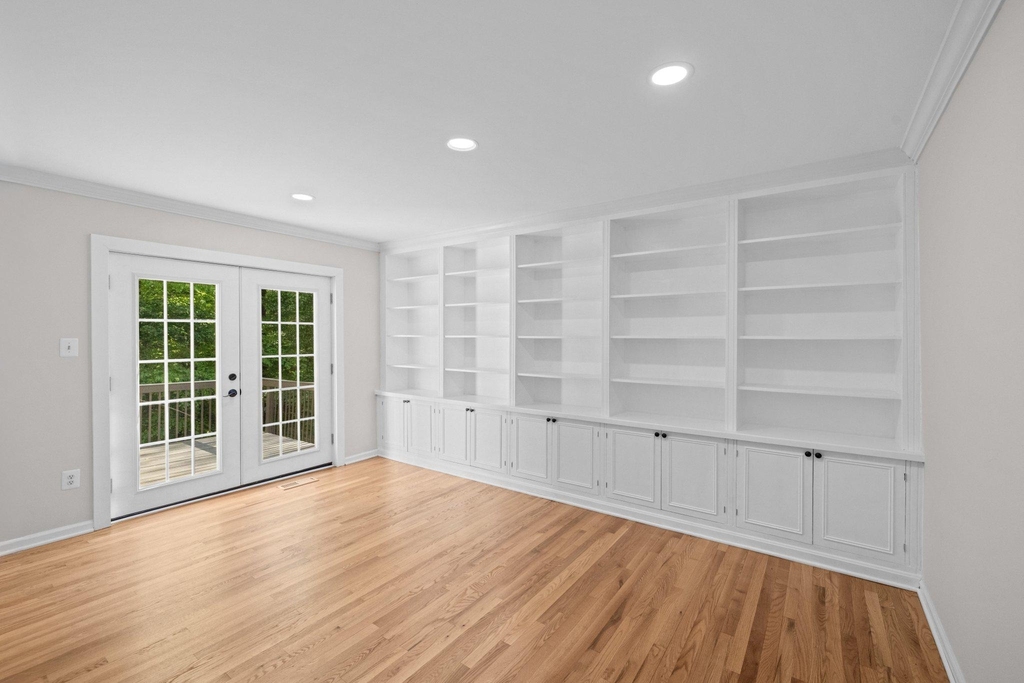 6609 Heidi Court - Photo 24