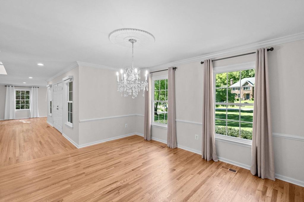 6609 Heidi Court - Photo 17