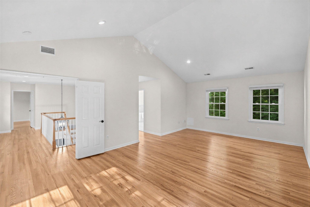 6609 Heidi Court - Photo 32