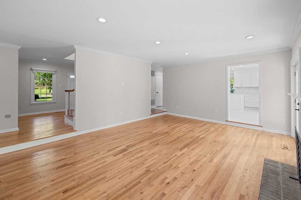 6609 Heidi Court - Photo 11