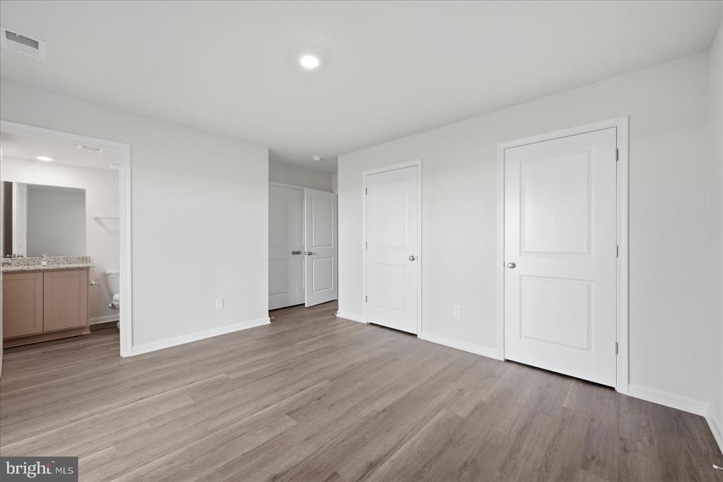 122 Bowers Street - Photo 6
