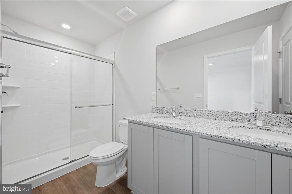 122 Bowers Street - Photo 24