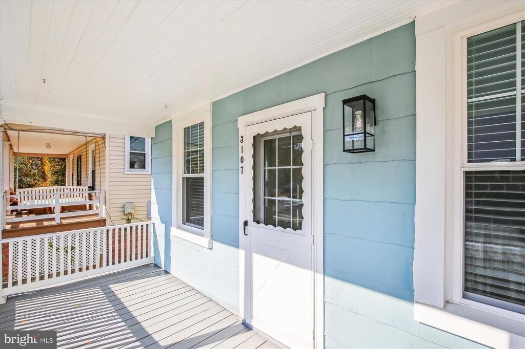 3107 9th Road N - Photo 3