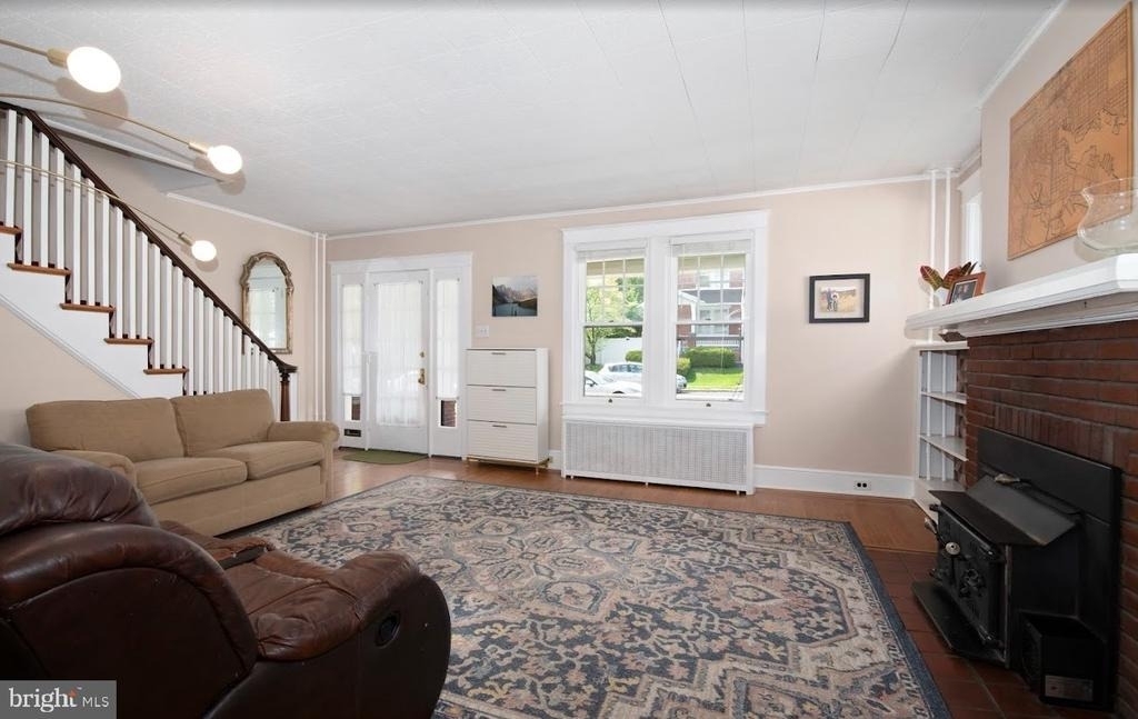 1505 3rd Avenue - Photo 2