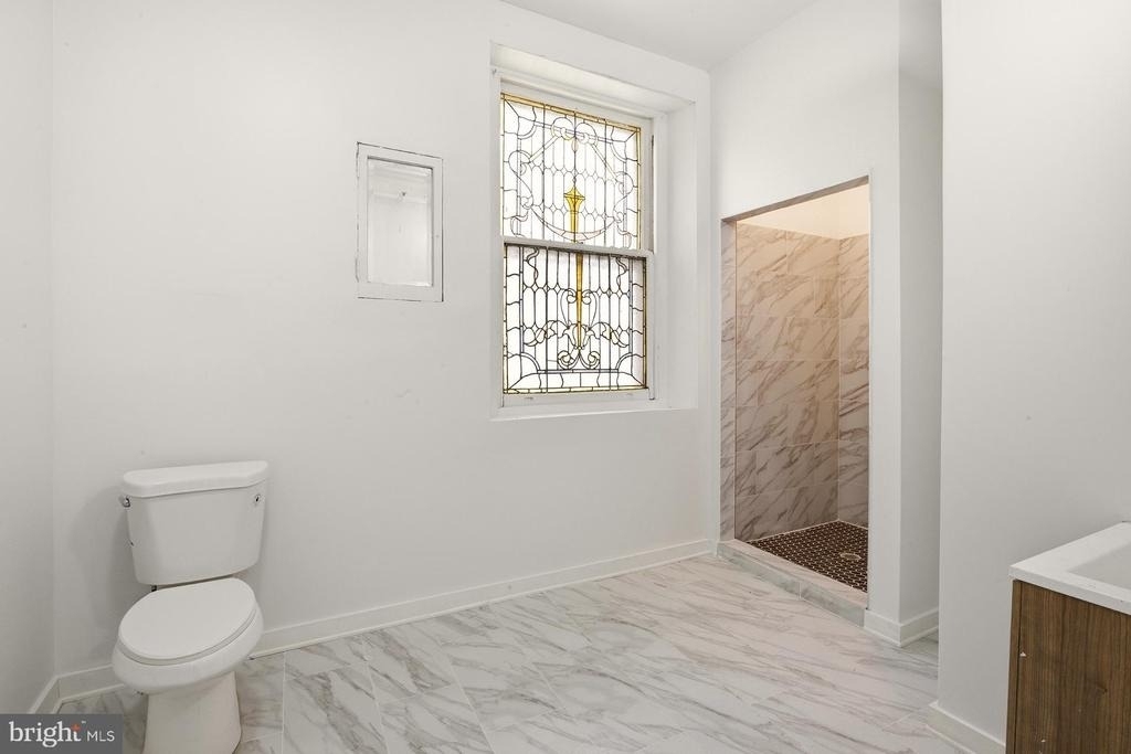 6012 Ridge Avenue - Photo 7