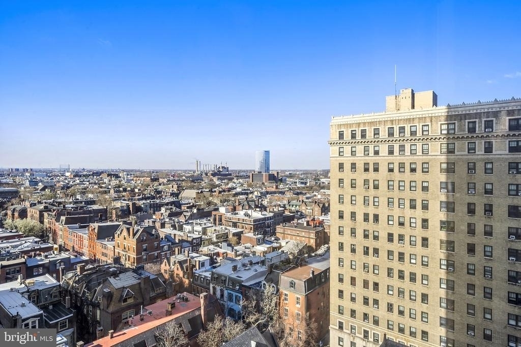 2018 Walnut Street - Photo 6