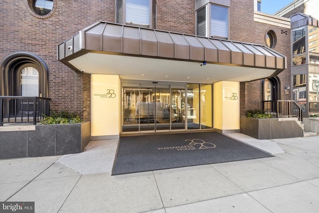 2018 Walnut Street - Photo 0