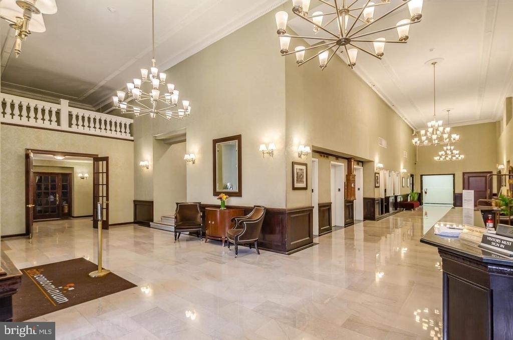 1324 Locust Street - Photo 1