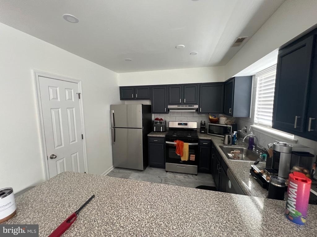 2312 Cross Street - Photo 6