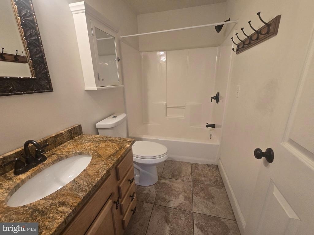 2025 N 18th Street - Photo 3