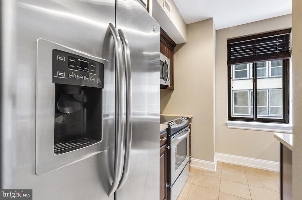 222 W Rittenhouse Square - Photo 21