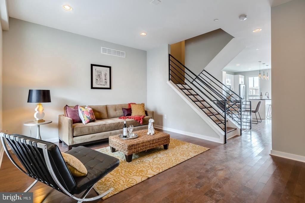 3832 Manor Street - Photo 8
