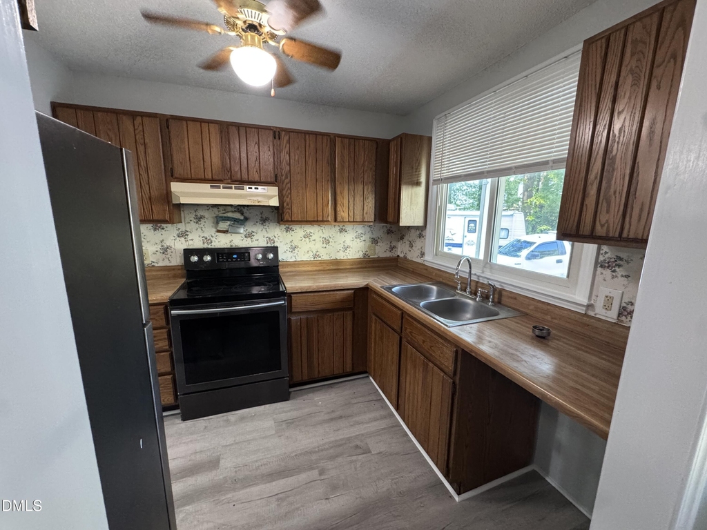 4200 Bertram Drive - Photo 2