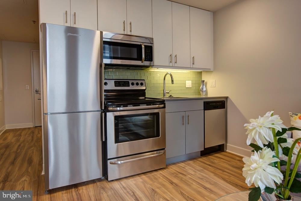 42 S 15th Street - Photo 7