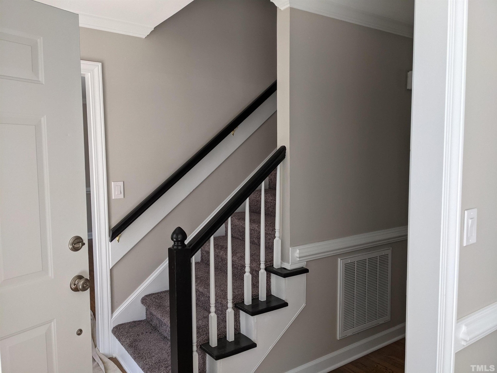 143 Brannigan Place - Photo 7