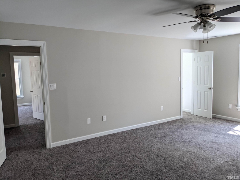 143 Brannigan Place - Photo 12