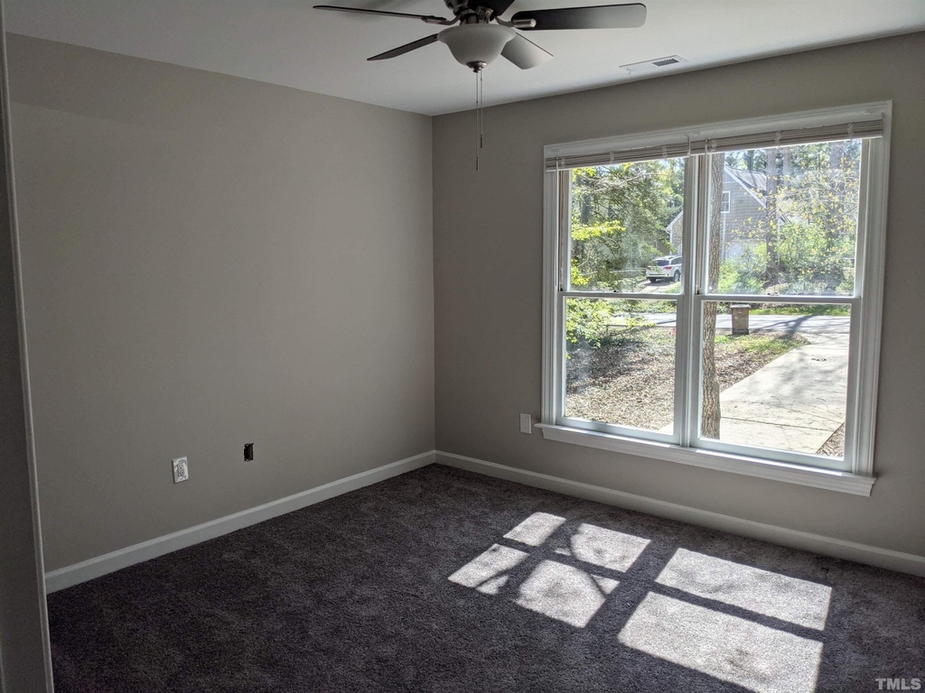 143 Brannigan Place - Photo 15
