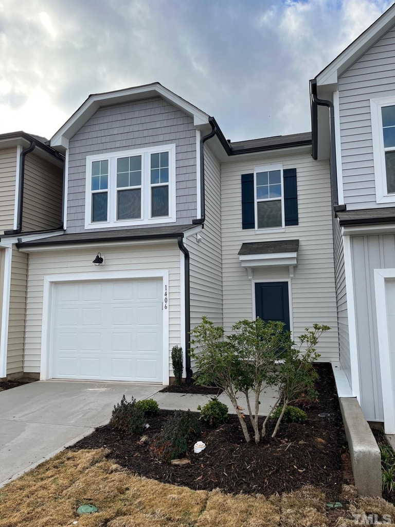 1406 Smoky Mountains Street - Photo 3