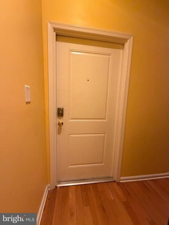 1625 W Diamond Street - Photo 1