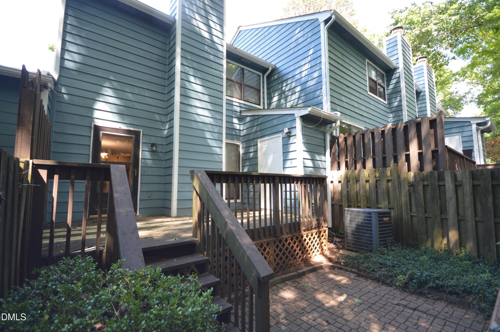 616 Applecross Drive - Photo 6